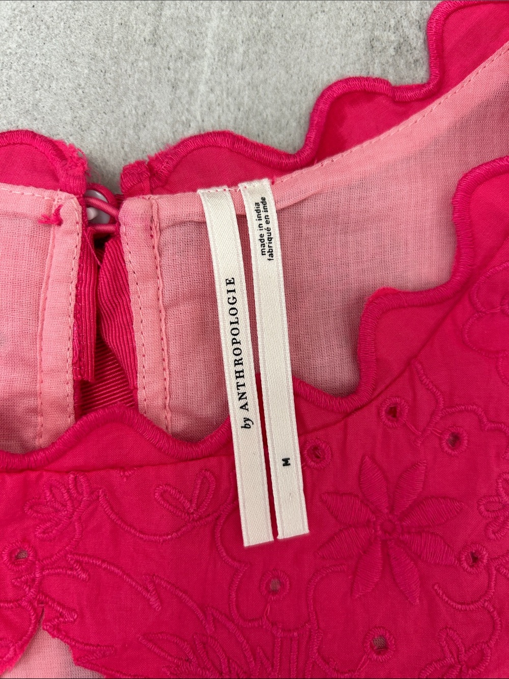 Anthropologie Hot Pink Floral Cutout Top size Medium. With a bow in the back. - Picture 2 of 7
